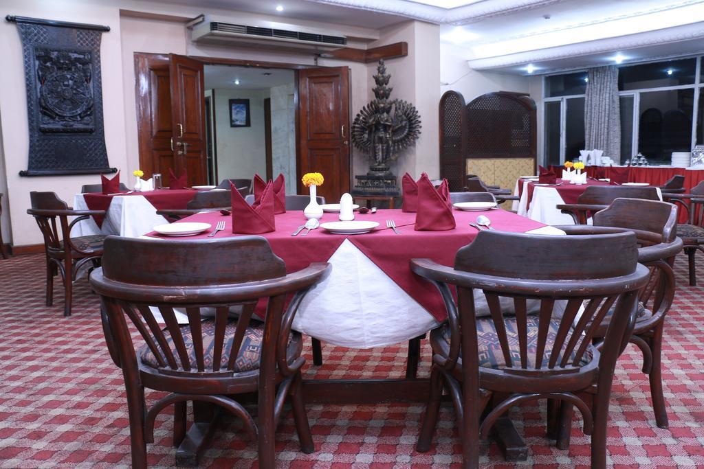 Hotel Mountain Kathmandu Exterior foto