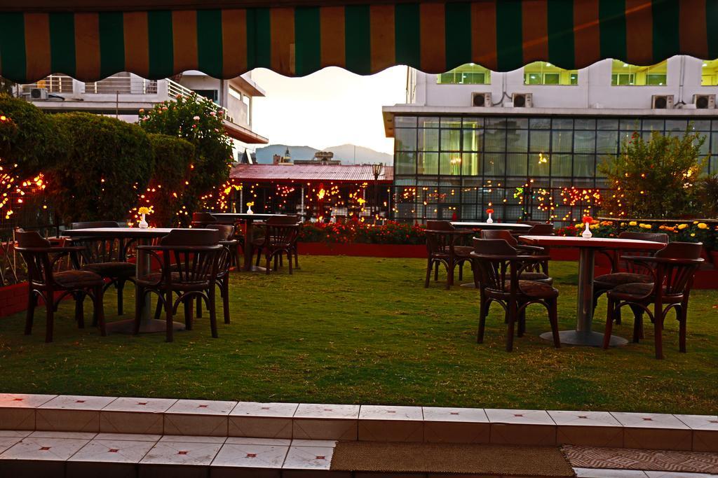Hotel Mountain Kathmandu Exterior foto