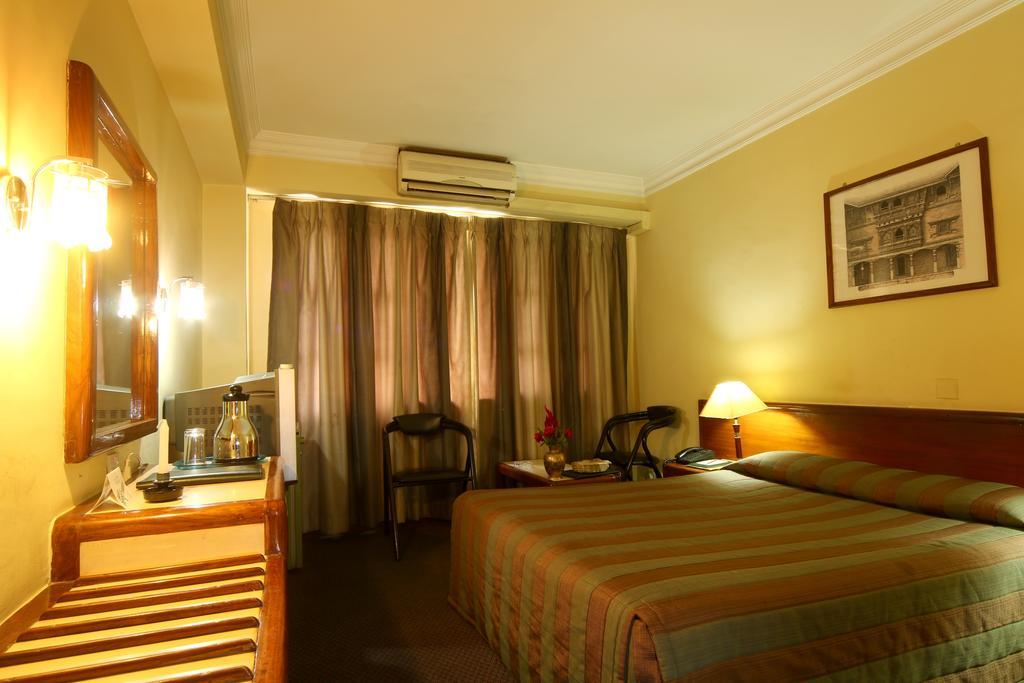 Hotel Mountain Kathmandu Exterior foto