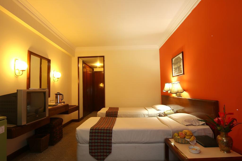 Hotel Mountain Kathmandu Exterior foto