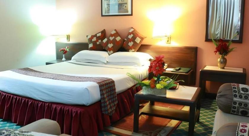 Hotel Mountain Kathmandu Exterior foto
